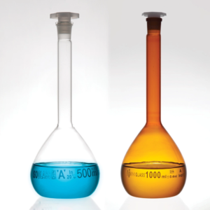sinaglass-volumetric-flask-brown-white-featured-image